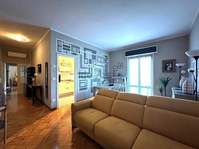 Appartamento in vendita di 85 m² in Via Santa Caterina