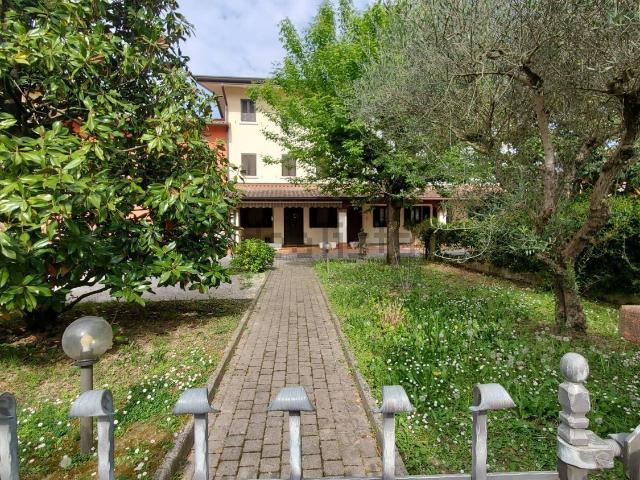 Appartamento in vendita di 85 m² in Via San Daniele, 6