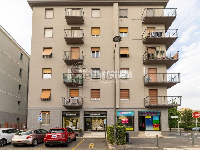 Appartamento in vendita di 85 m² in Via San Francesco D&apos Assisi