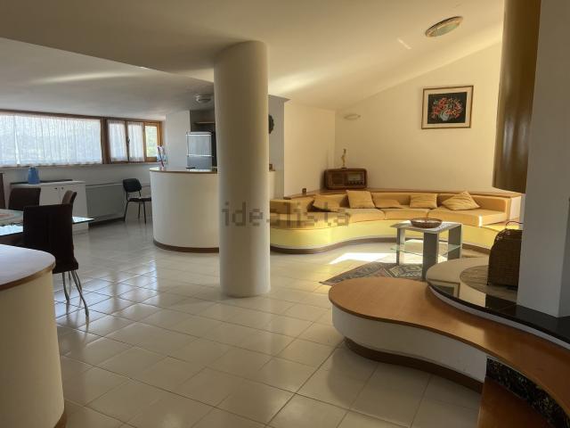 Appartamento in vendita di 85 m² in Via San Rita