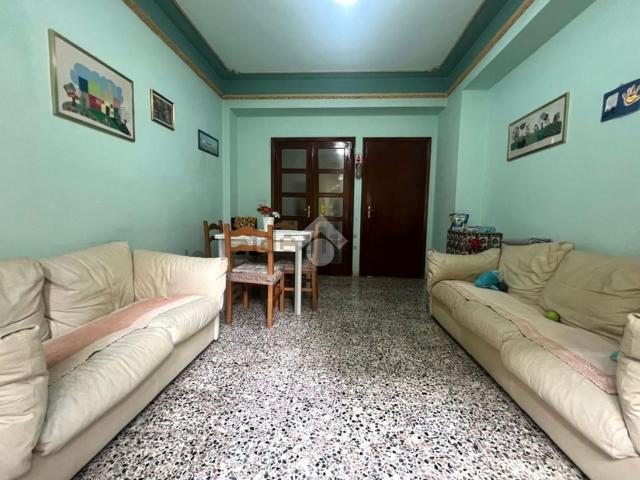 Appartamento in vendita di 85 m² in Via Sbarre Inferiori, 405