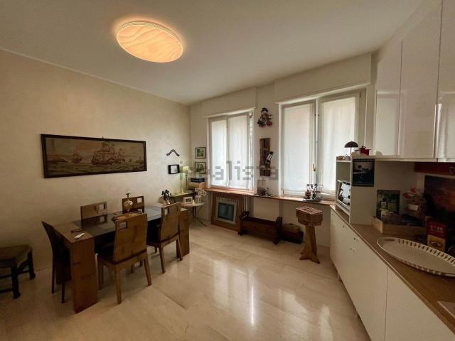 Appartamento in vendita di 85 m² in Via Stelvio, 10