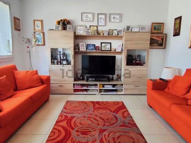 Appartamento in vendita di 85 m² in Viale Nogarole, 47