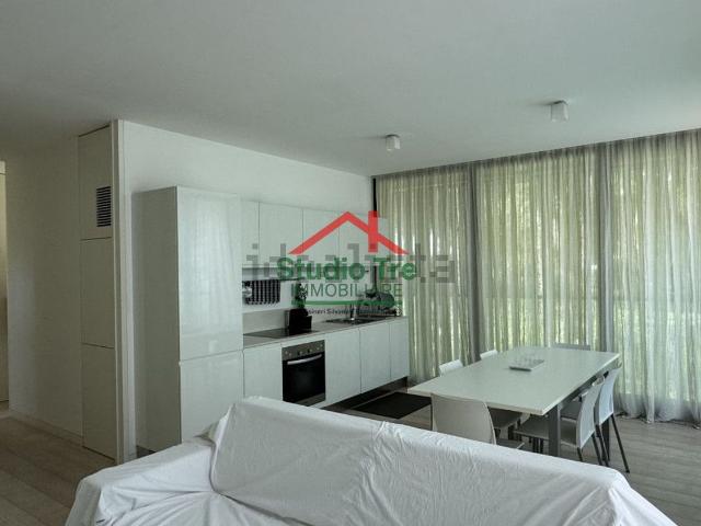 Appartamento in vendita di 85 m² in Via Ivone Grassetto