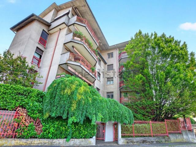 Appartamento in vendita di 85 m² in Viale C. Battisti, 6