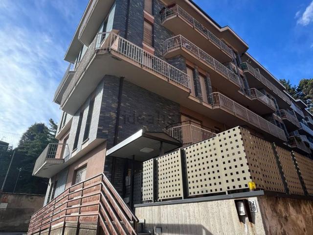 Appartamento in vendita di 85 m² in Viale dei Mille, 27