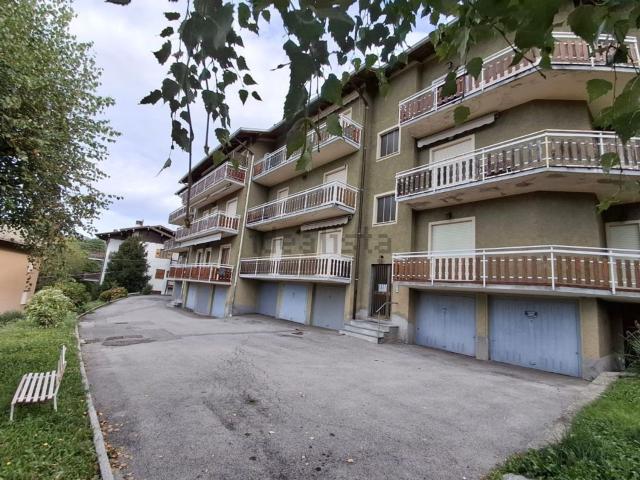 Appartamento in vendita di 85 m² in Viale delle Grigne, 44
