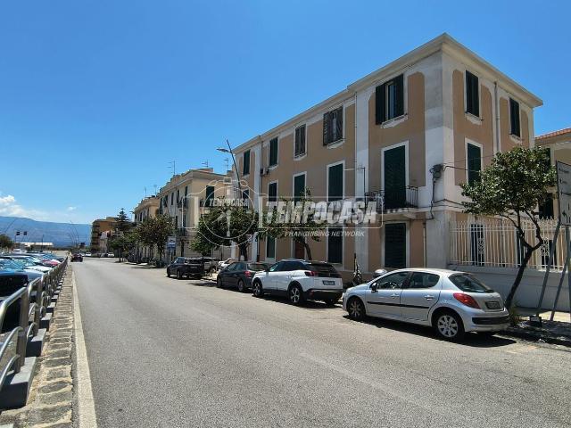 Appartamento in vendita di 85 m² in Viale Europa, 43