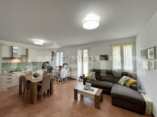 Appartamento in vendita di 85 m² in Viale G. Marconi, 179