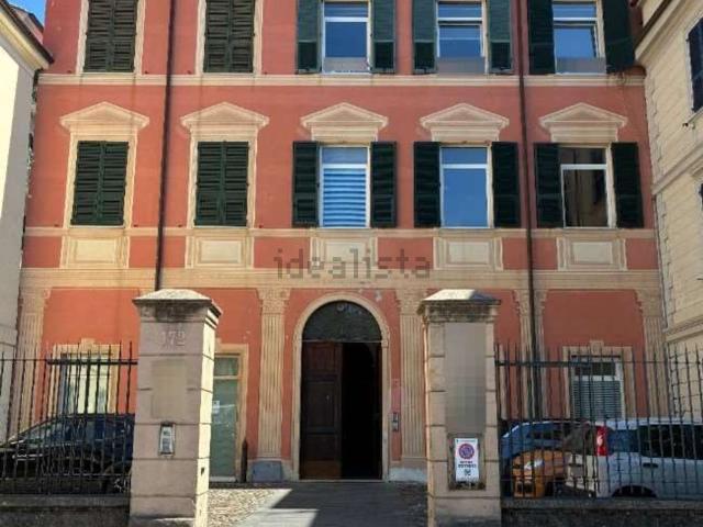 Appartamento in vendita di 85 m² in Viale Giovanni Amendola, 172