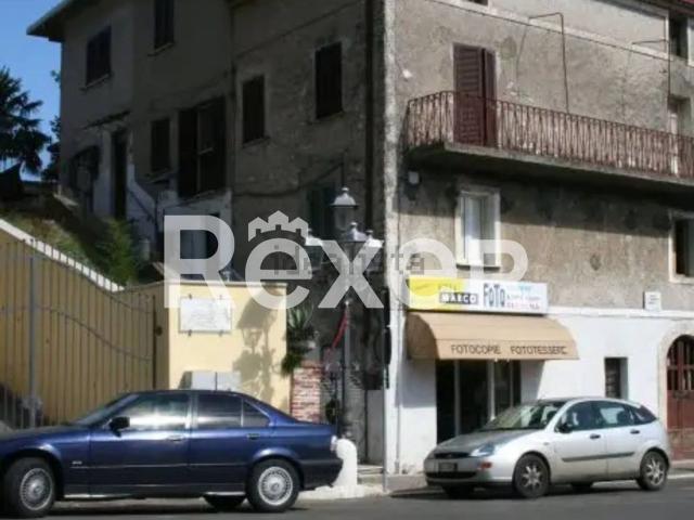 Appartamento in vendita di 85 m² in Viale Regina Margherita
