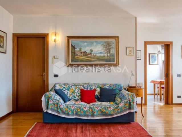 Appartamento in vendita di 85 m² in Viale Sicilia, 76