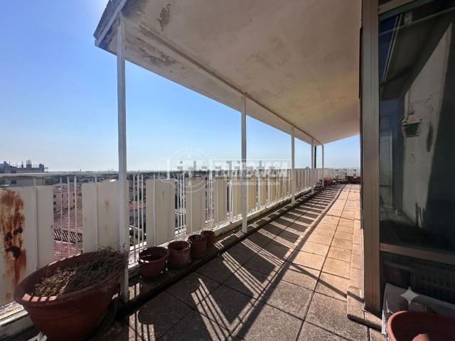 Appartamento in vendita di 85 m² in Viale Venezia, 22