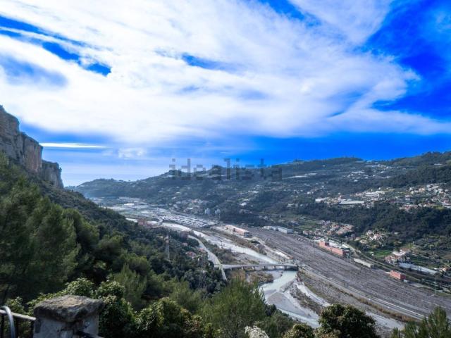 Appartamento in vendita di 85 m² in Località Magauda