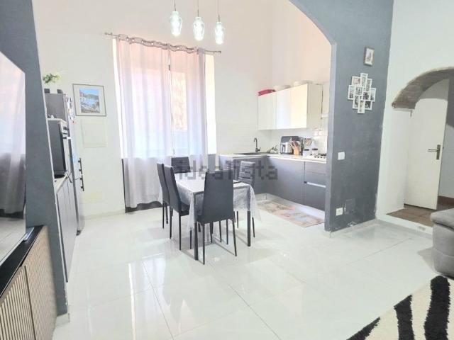 Appartamento in vendita di 85 m² in Via Rodolfo Manganaro