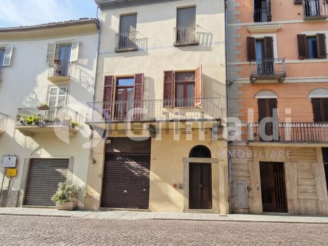 Appartamento in vendita di 86 m² in Corso Libertà, 250