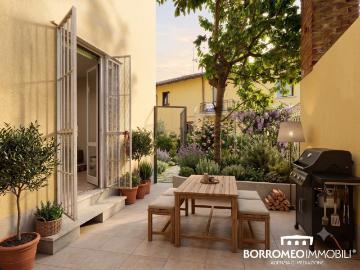 Appartamento in vendita di 86 m² in Piazza Comunale, 20