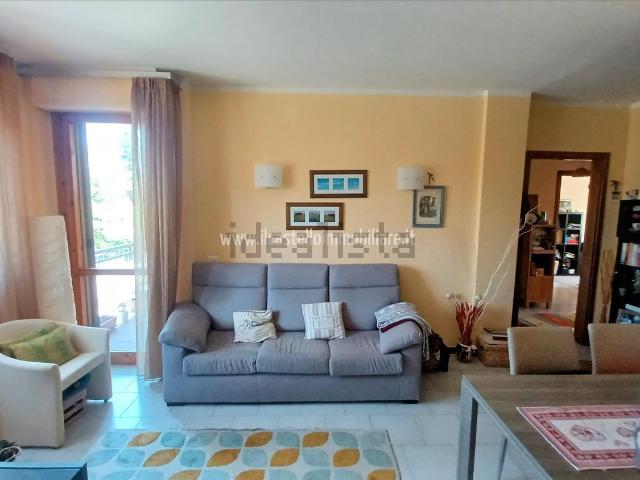 Appartamento in vendita di 86 m² in Piazza Dante, 6