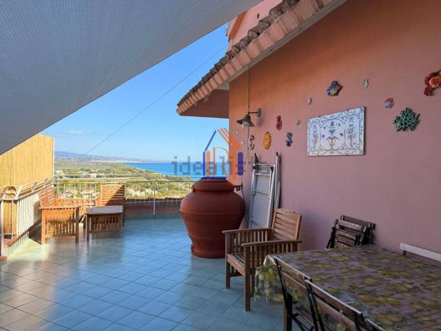 Appartamento in vendita di 86 m² in Piazzale Elvira Marincola Cattaneo