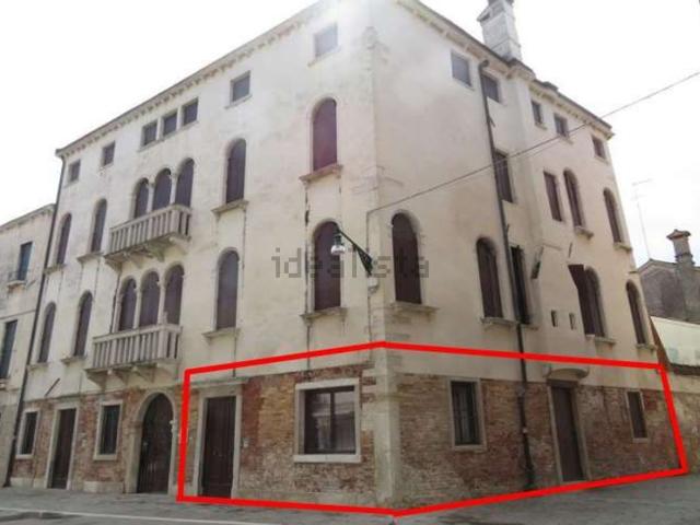Appartamento in vendita di 86 m² in Sestiere Dorsoduro, 3023