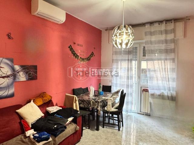 Appartamento in vendita di 86 m² in Via 2 Giugno, 7
