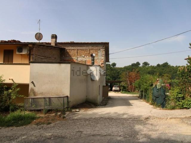 Appartamento in vendita di 86 m² in Via Ternana, 9