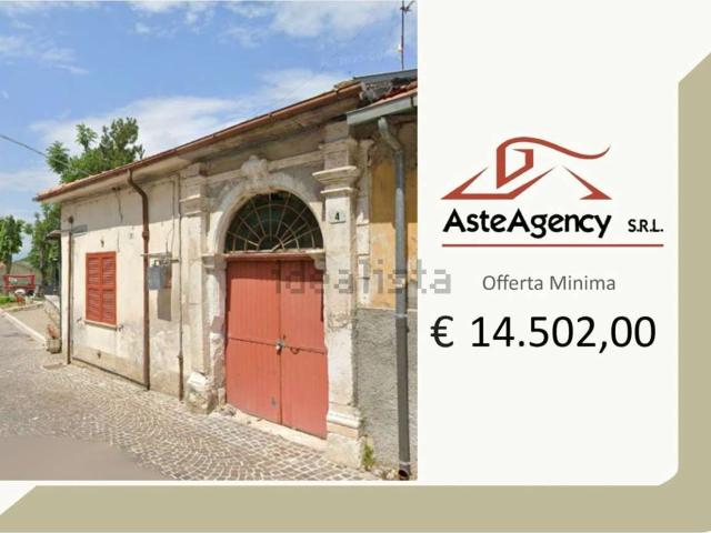Appartamento in vendita di 86 m² in Via Umberto I, 4