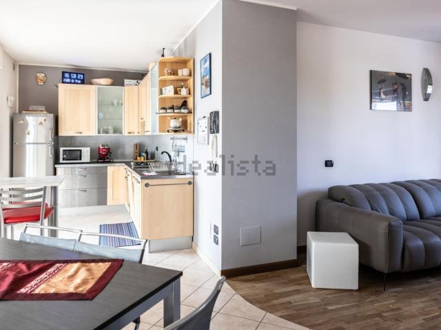 Appartamento in vendita di 86 m² in Via Utin, 78