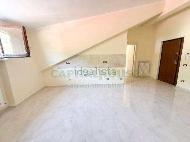 Appartamento in vendita di 86 m² in Via Vetriera, 3