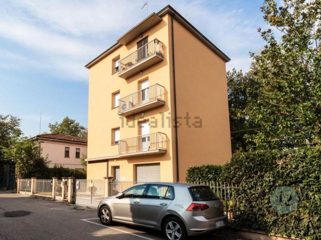 Appartamento in vendita di 86 m² in Via Vittorio Bulgarelli