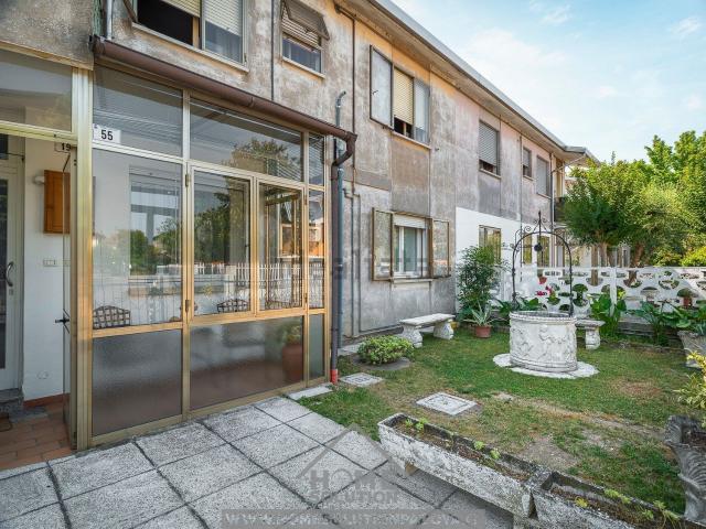 Appartamento in vendita di 86 m² in Via A. Gramsci, 55