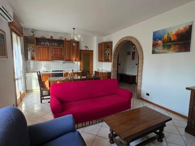 Appartamento in vendita di 86 m² in Via A. Grandi, 85