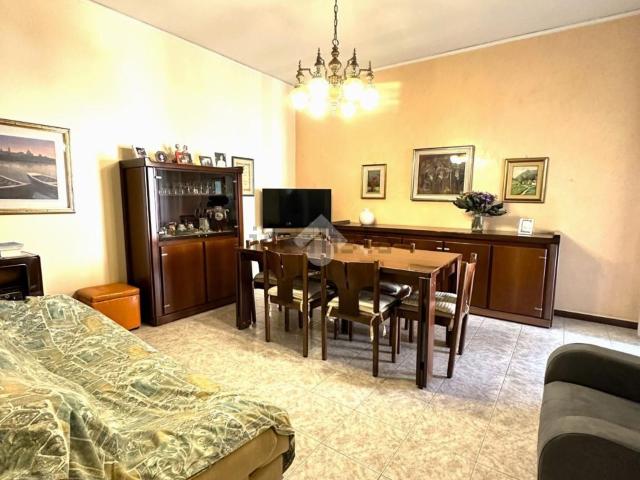 Appartamento in vendita di 86 m² in Via Adriano Cristofoli, 16