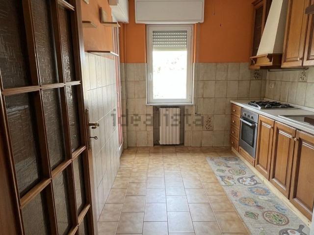 Appartamento in vendita di 86 m² in Via Brigata Catanzaro, 9