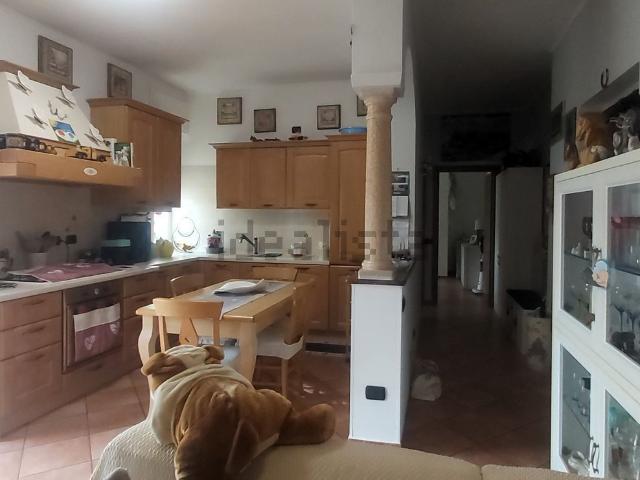 Appartamento in vendita di 86 m² in Via Carlo Porta, 41