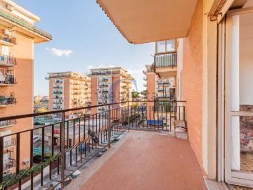 Appartamento in vendita di 86 m² in Via Claudia, 16
