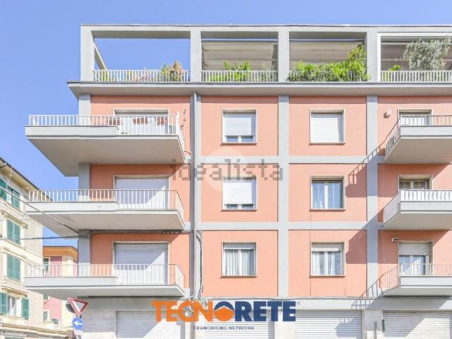 Appartamento in vendita di 86 m² in Via Cristoforo Colombo, 129