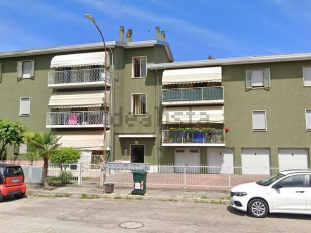 Appartamento in vendita di 86 m² in Via della Serenissima, 17