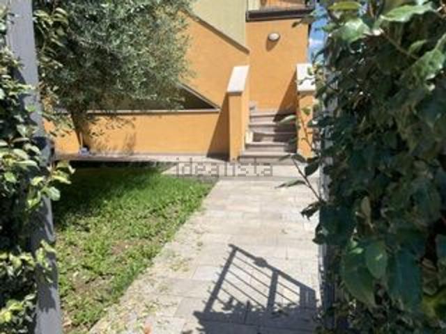 Appartamento in vendita di 86 m² in Via Don Lorenzo Milani