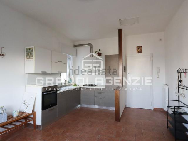 Appartamento in vendita di 86 m² in Via Dott. F. Garofoli, 324