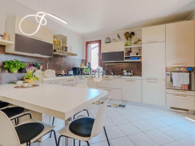 Appartamento in vendita di 86 m² in Via Fabris, 3