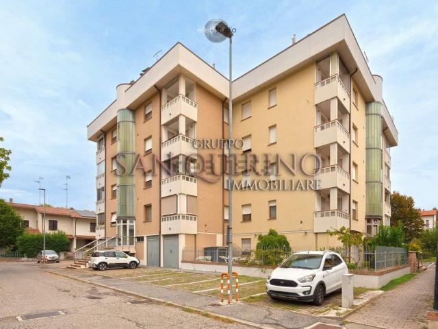 Appartamento in vendita di 86 m² in Via G. Setti, 4