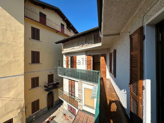 Appartamento in vendita di 86 m² in Via G. Testori, 16