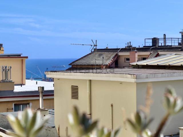 Appartamento in vendita di 86 m² in Via Giovanni Casartelli