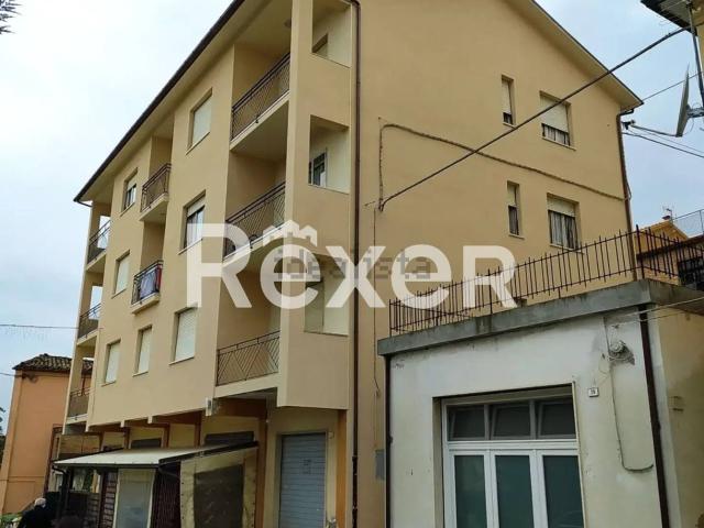 Appartamento in vendita di 86 m² in Via Giacomo Leopardi
