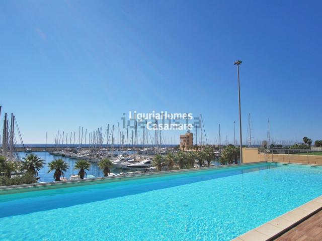 Appartamento in vendita di 86 m² in Via Gianni Cozzi