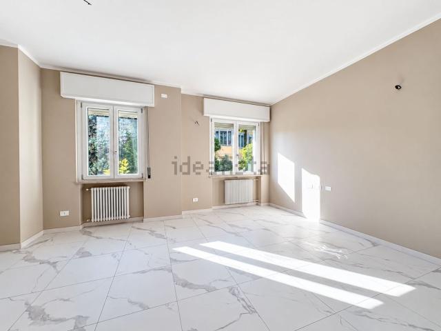 Appartamento in vendita di 86 m² in Via Giuseppe Torelli, 5