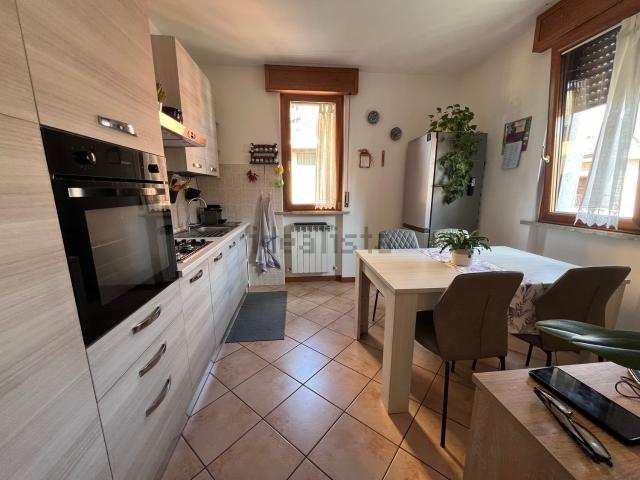 Appartamento in vendita di 86 m² in Via Giuseppe Dezza