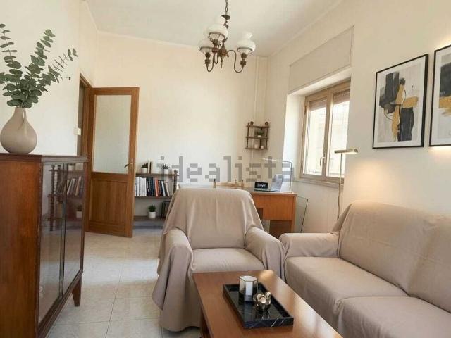 Appartamento in vendita di 86 m² in Via Leopoldo Nobili, 22