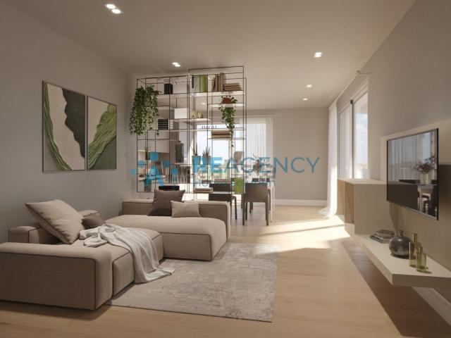 Appartamento in vendita di 86 m² in Via Luigi Cadorna